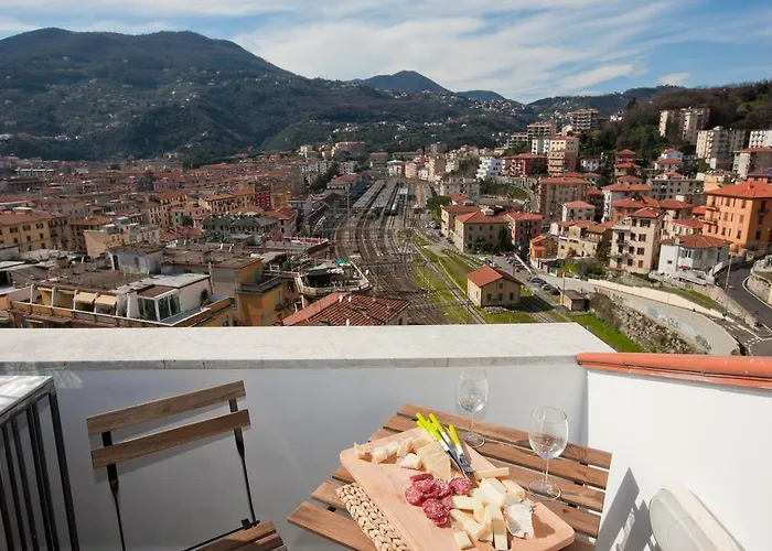 Sopra I Tetti Специя